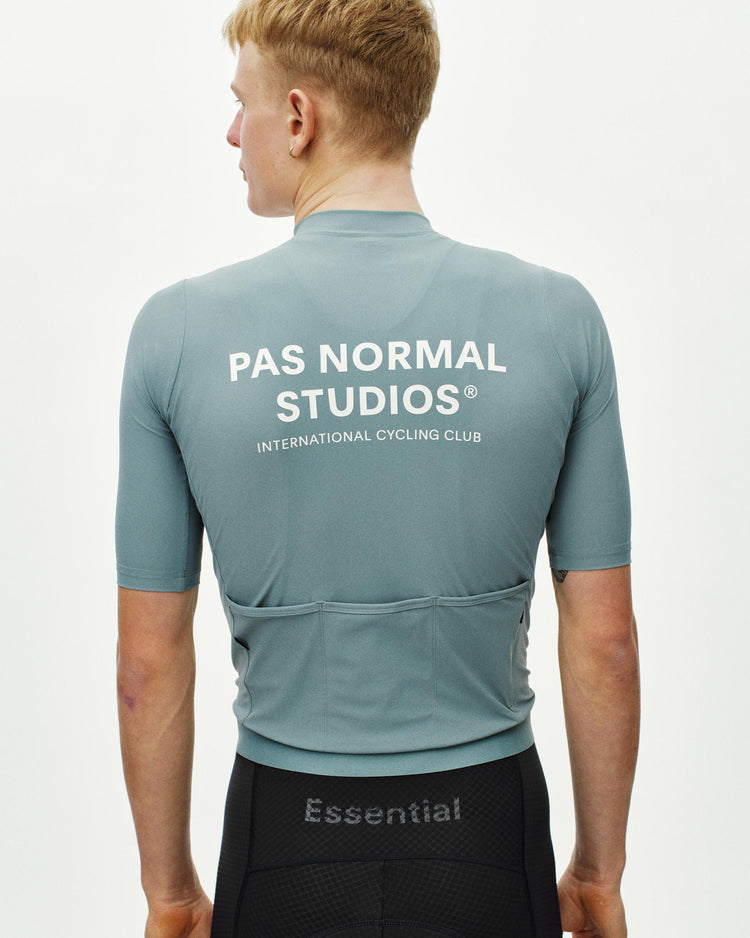 Men's Essential Jersey - Calcite Blue