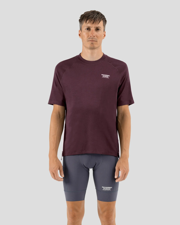 Men's Escapism Technical T-shirt - Dark Red