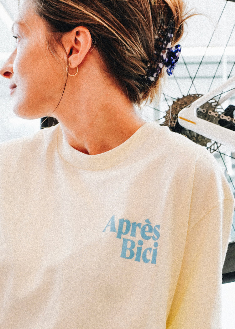 Apres Bici T-shirt - Beige with baby blue