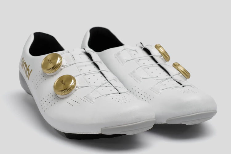 Ultimate Exceed - White/Gold
