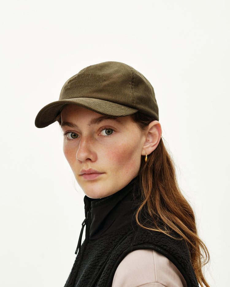 Off-Race Tech Corduroy Cap - Deep Olive